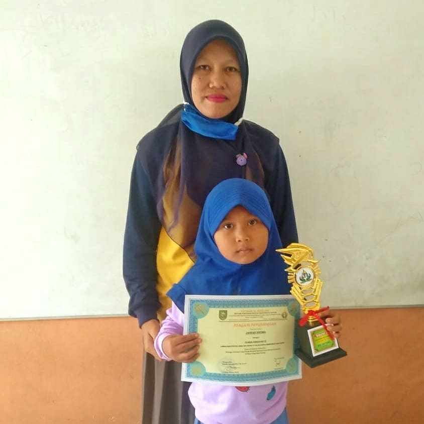 Prestasi Siswa dalam Lomba Kreativitas Anak dan Orang Tua